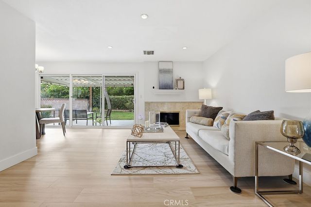 6949 Lena, West Hills, CA 91307