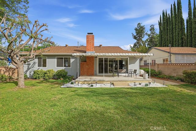 6949 Lena, West Hills, CA 91307