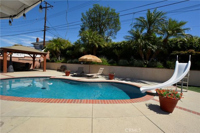 780 Ridgehaven Drive, La Habra, CA 90631