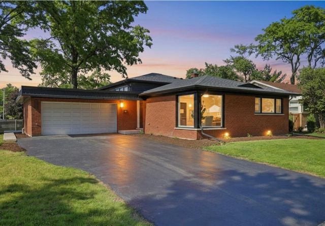 188 W Kathleen Drive, Park Ridge, IL 60068