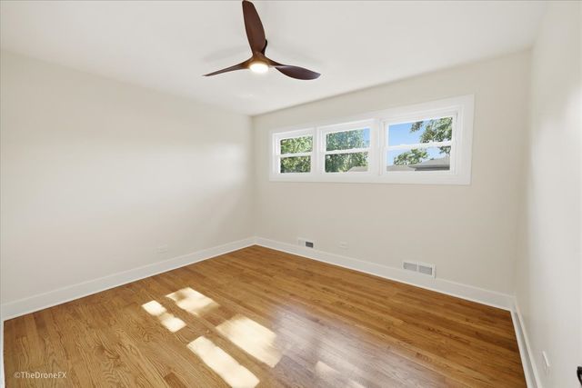 188 W Kathleen Drive, Park Ridge, IL 60068