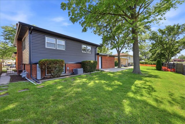 188 W Kathleen Drive, Park Ridge, IL 60068