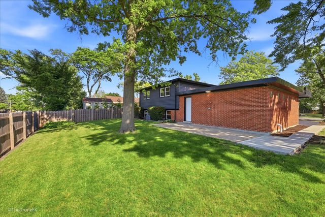 188 W Kathleen Drive, Park Ridge, IL 60068