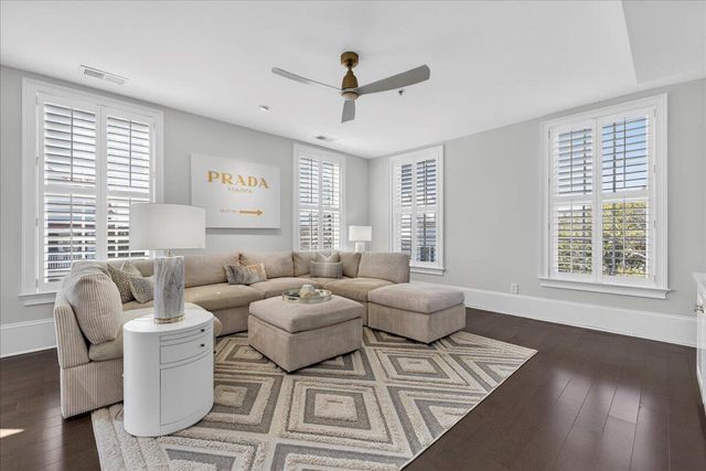 69 Morris Street Apt 301, Charleston, SC 29403