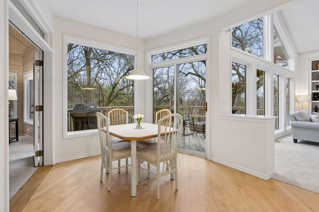 6954 Kenmare Drive, Bloomington, MN 55438