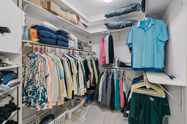 6954 Kenmare Drive, Bloomington, MN 55438