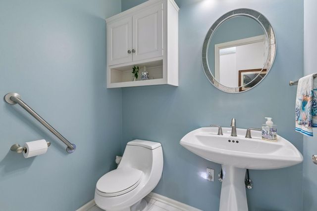 6954 Kenmare Drive, Bloomington, MN 55438