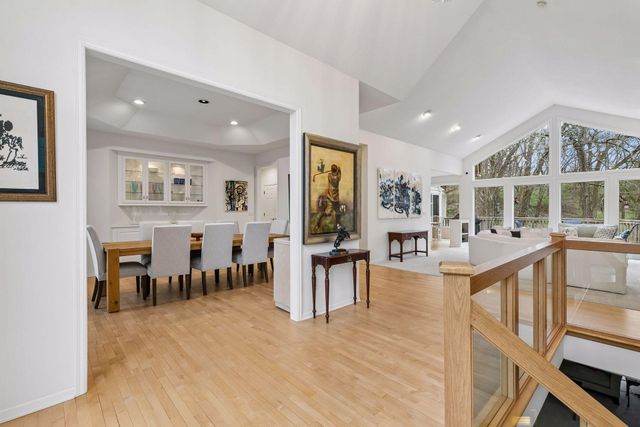 6954 Kenmare Drive, Bloomington, MN 55438