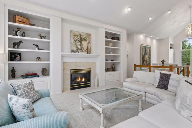 6954 Kenmare Drive, Bloomington, MN 55438