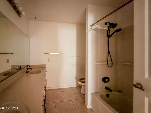 17898 W CACTUS FLOWER Drive, Goodyear, AZ 85338