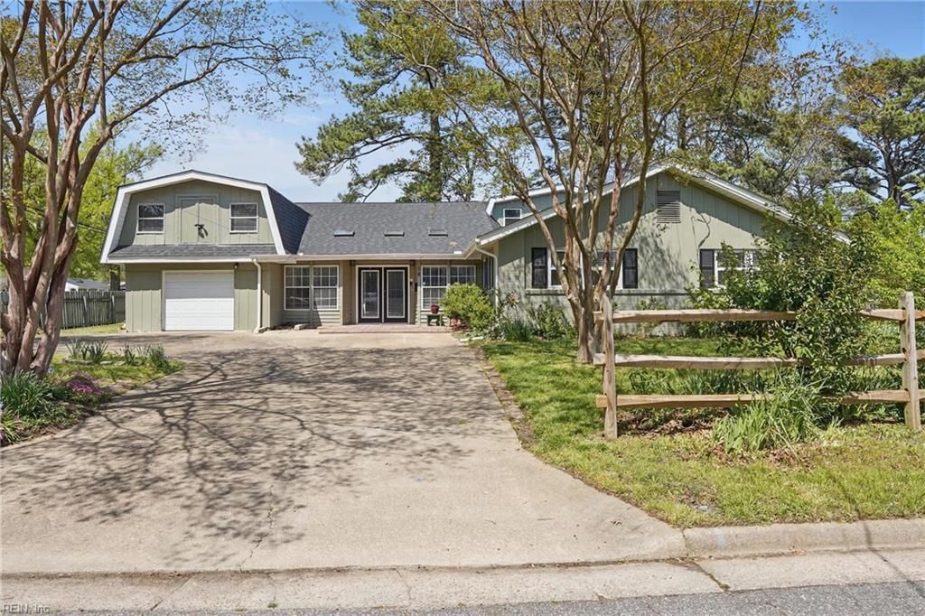 18 Marvin DR, Hampton, VA 23666