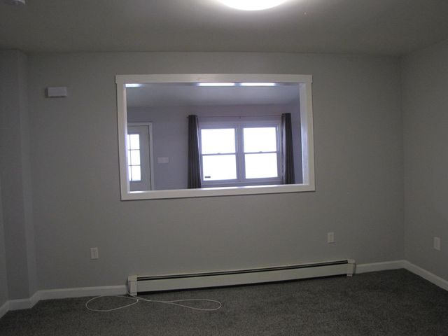 3 McIlvin St Apt A, Manchester, NH 03103