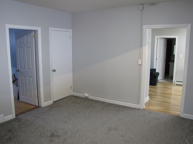 3 McIlvin St Apt A, Manchester, NH 03103