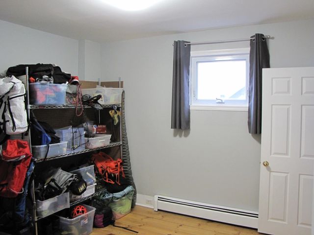 3 McIlvin St Apt A, Manchester, NH 03103