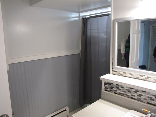 3 McIlvin St Apt A, Manchester, NH 03103