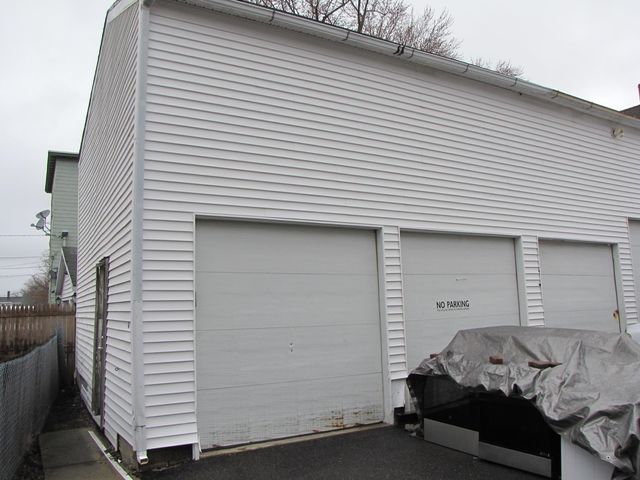 3 McIlvin St Apt A, Manchester, NH 03103