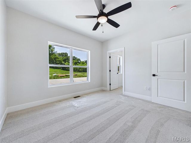 2291 Pelham Lane, Maryville, IL 62062