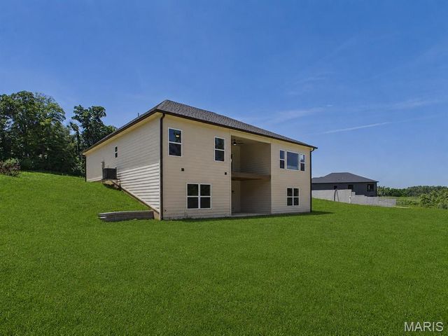 2291 Pelham Lane, Maryville, IL 62062