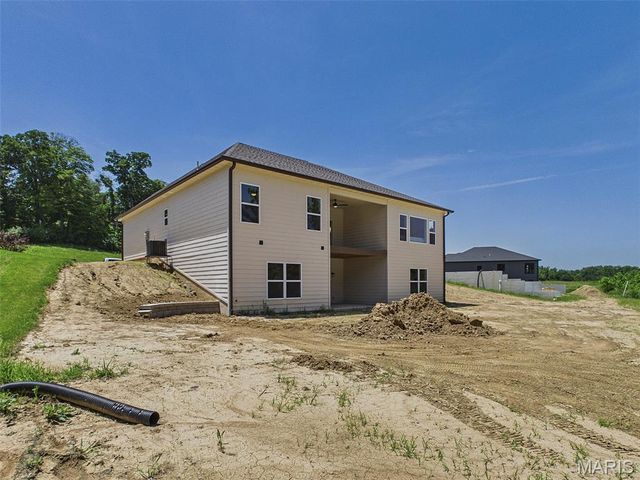2291 Pelham Lane, Maryville, IL 62062