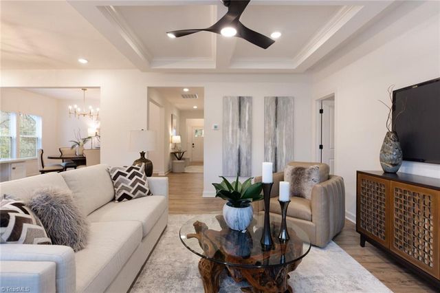 1811 Lake Drive 1025, Winston-salem, NC 27127