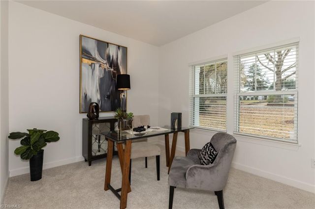 1811 Lake Drive 1025, Winston-salem, NC 27127