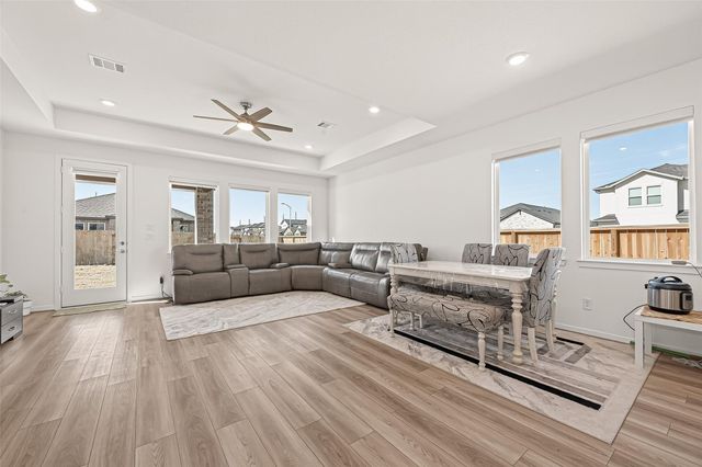 9747 Pettus Creek Drive, Cypress, TX 77433