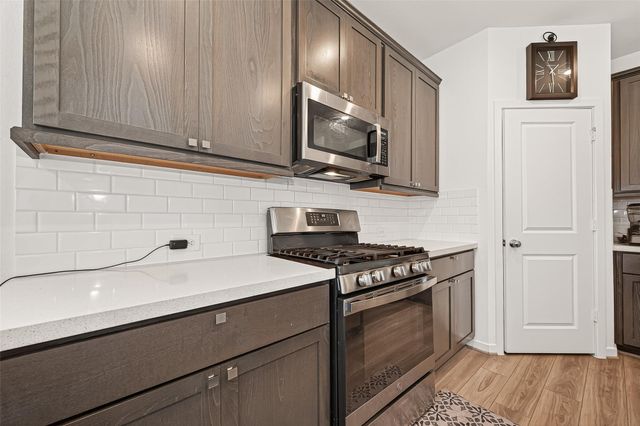 9747 Pettus Creek Drive, Cypress, TX 77433