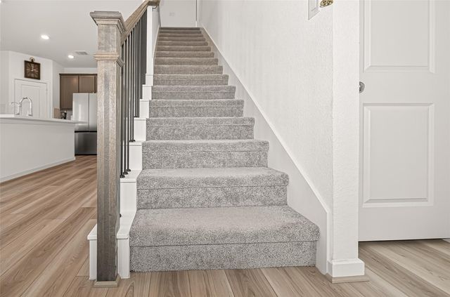 9747 Pettus Creek Drive, Cypress, TX 77433