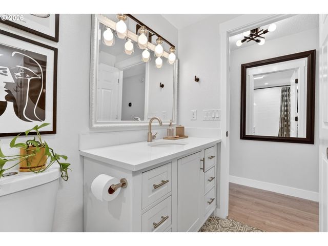 3709 Se 65TH Ave, Portland, OR 97206