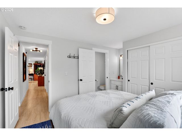 3709 Se 65TH Ave, Portland, OR 97206