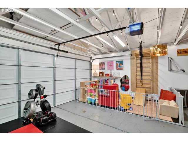 3709 Se 65TH Ave, Portland, OR 97206