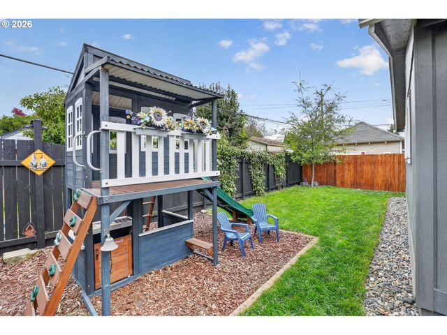 3709 Se 65TH Ave, Portland, OR 97206