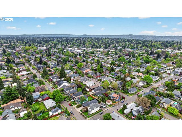 3709 Se 65TH Ave, Portland, OR 97206