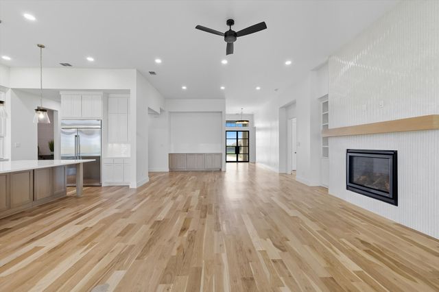 911 Brinn Boulevard, Celina, TX 75009