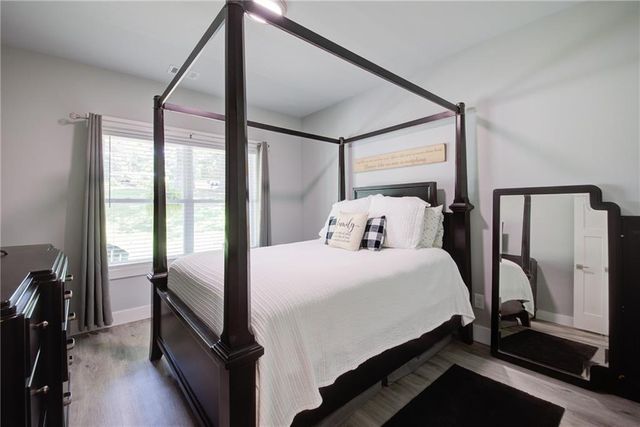 9350 Burnett Drive, Cumming, GA 30028