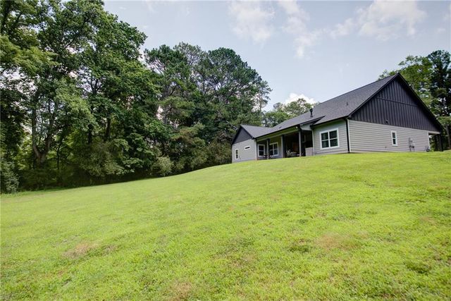 9350 Burnett Drive, Cumming, GA 30028