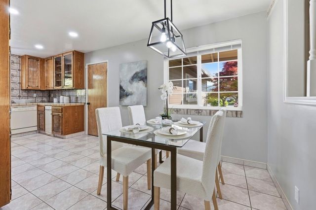 8440 Diane Ct, Gilroy, CA 95020