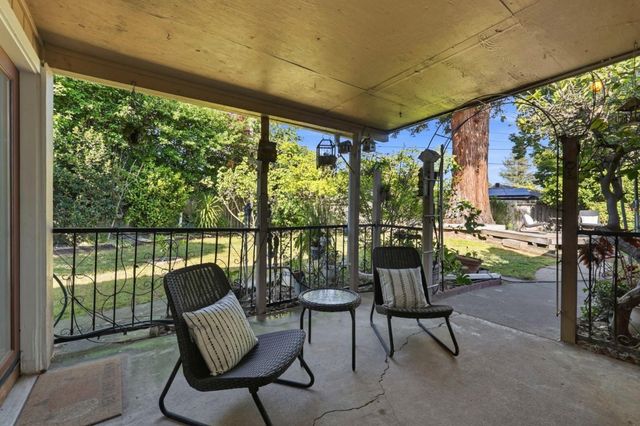 8440 Diane Ct, Gilroy, CA 95020