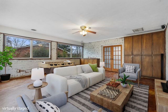 108 Duval Dr, Spartanburg, SC 29307