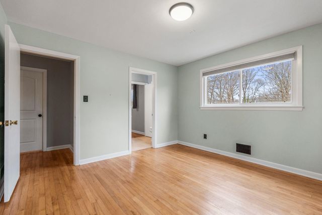 108 Duval Dr, Spartanburg, SC 29307