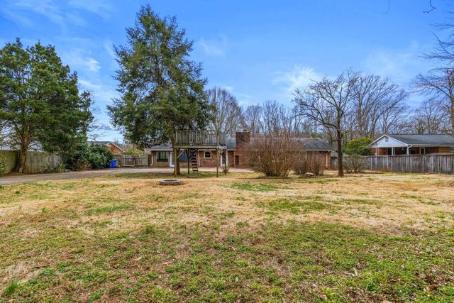 108 Duval Dr, Spartanburg, SC 29307