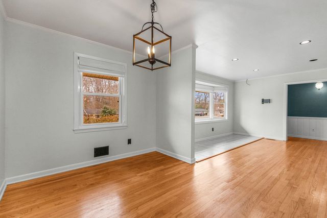 108 Duval Dr, Spartanburg, SC 29307