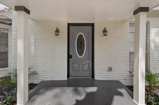 1102 Belaya Lane, Houston, TX 77090