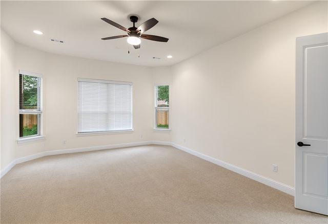 1602 SW Montrose Avenue, Bentonville, AR 72713