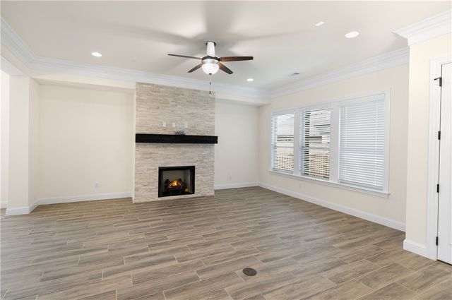 1602 SW Montrose Avenue, Bentonville, AR 72713