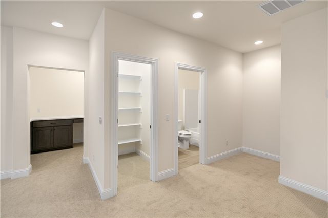 1602 SW Montrose Avenue, Bentonville, AR 72713