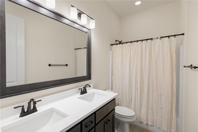 1602 SW Montrose Avenue, Bentonville, AR 72713