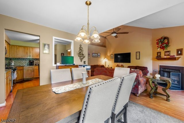 6 Sparrow Circle, Hampton Twp., NJ 07860