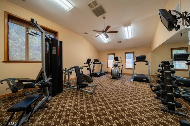 6 Sparrow Circle, Hampton Twp., NJ 07860