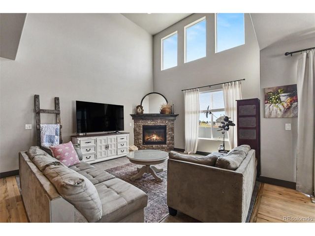 1833 Castle Hill Dr, Windsor, CO 80550